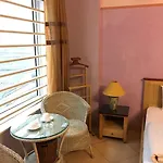 Saigon Pearl - Hoang Quoc Viet